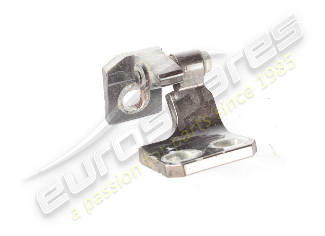 used maserati lh door upper hinge. part number 675000160 (2)