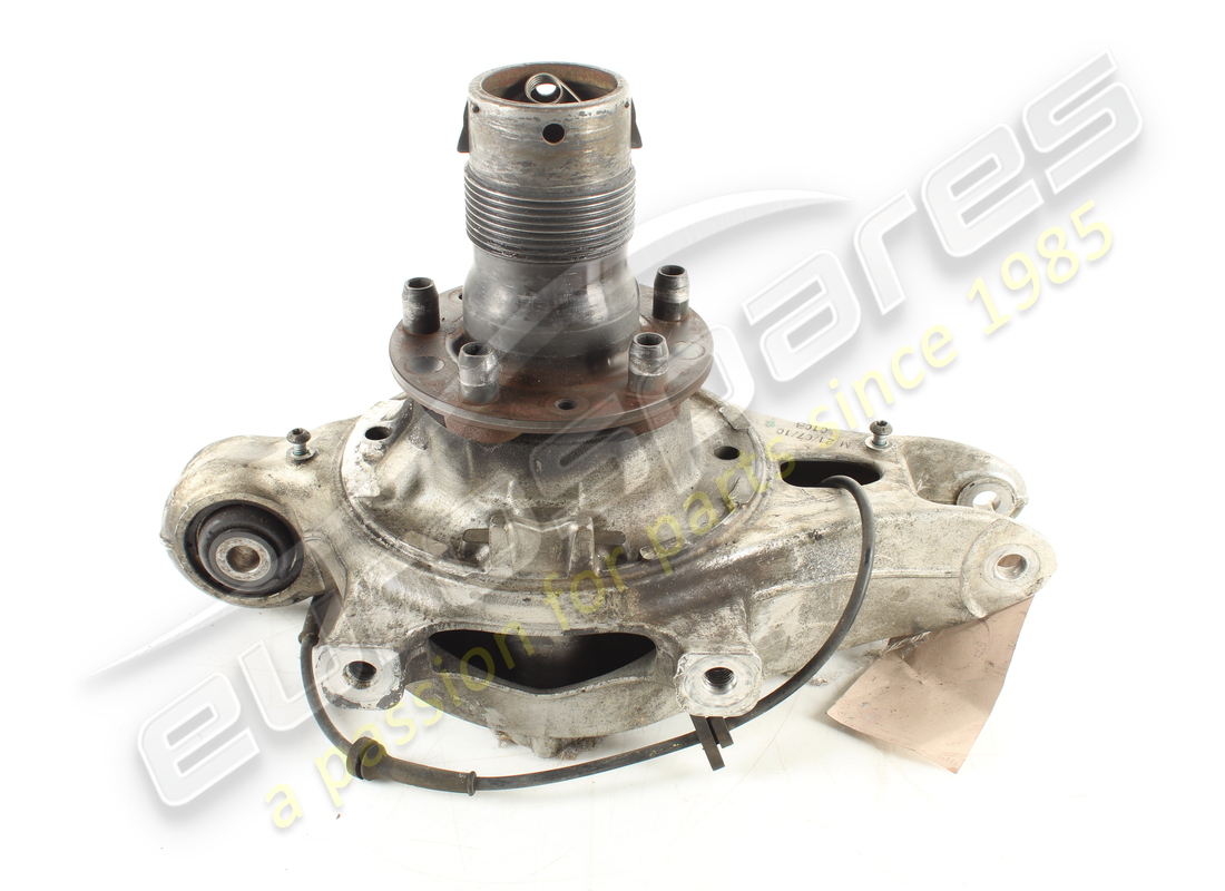 USED FERRARI RH HUB CARRIER. PART NUMBER 266199 (2) used ferrari rh hub carrier. part number 266199 (2)