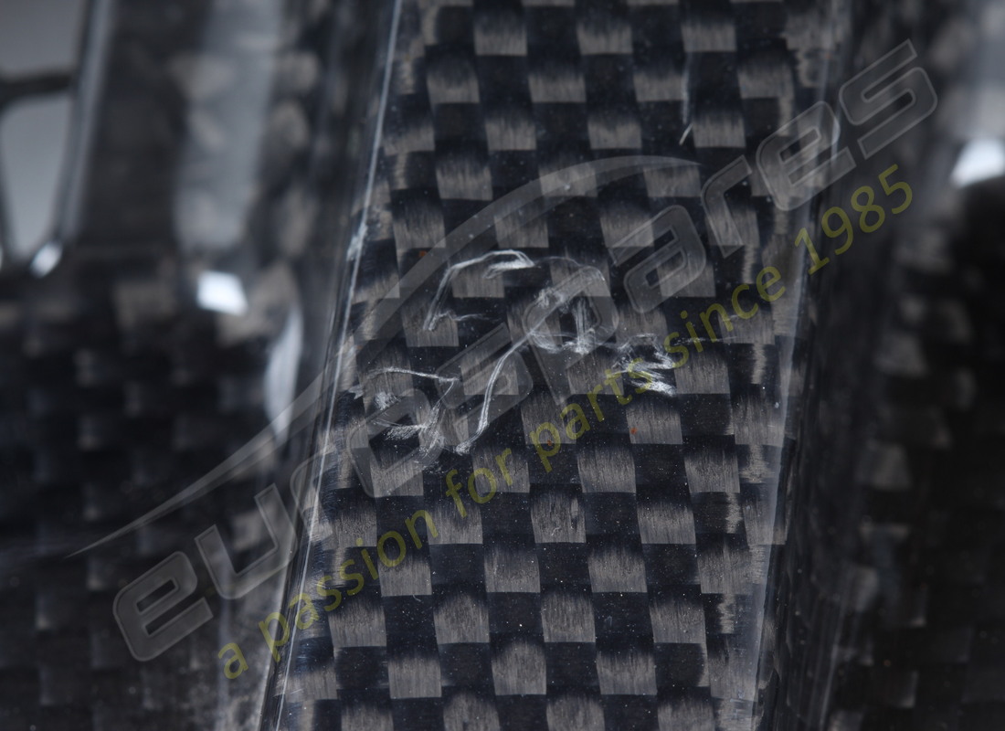 used ferrari rh front panel -carbon pan. part number 68600800 (10)