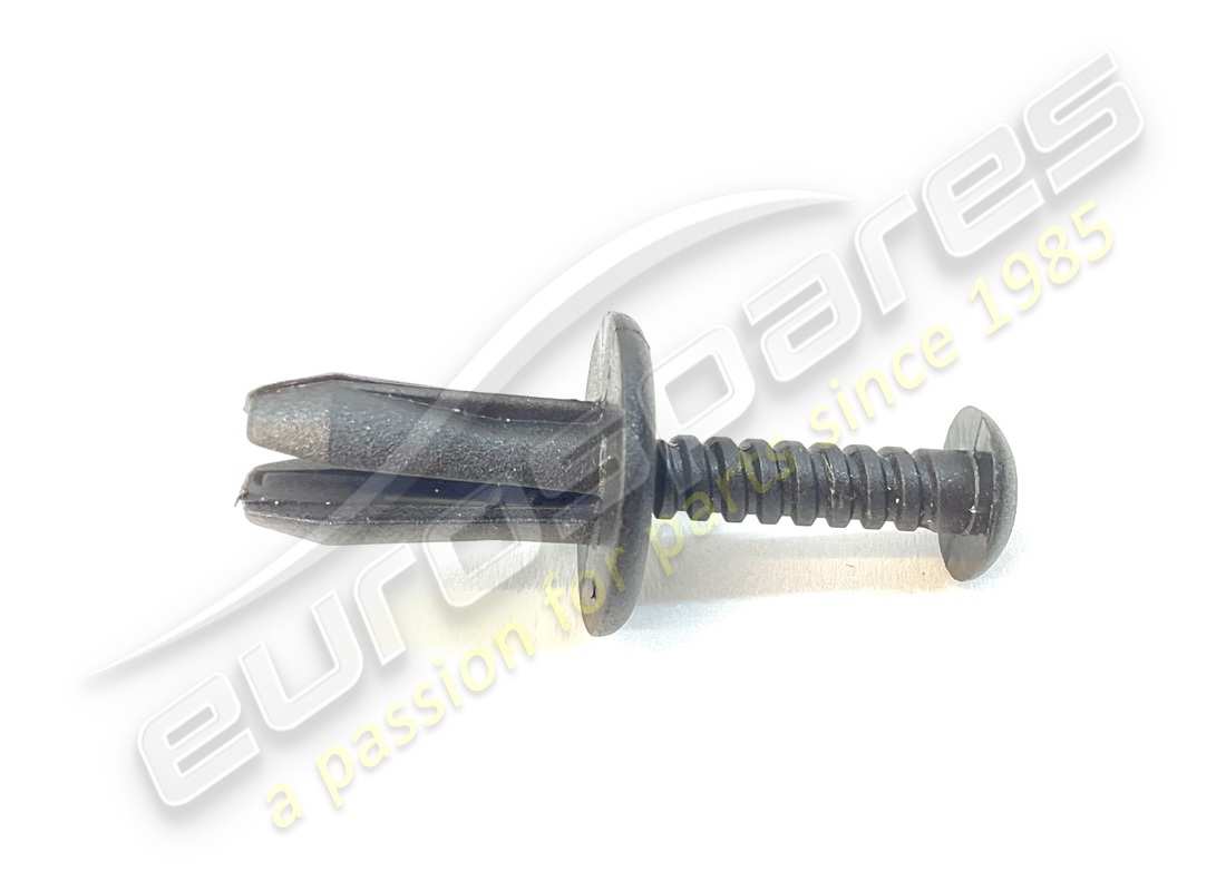 new maserati fixing button. part number 675000150 (1)