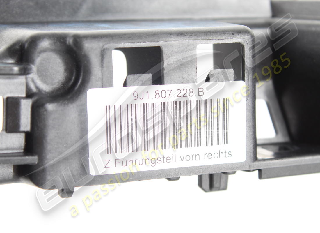 NEW PORSCHE HOLDER FOR BUMPER COVER. PART NUMBER 9J1807228B (3) new porsche holder for bumper cover. part number 9j1807228b (3)