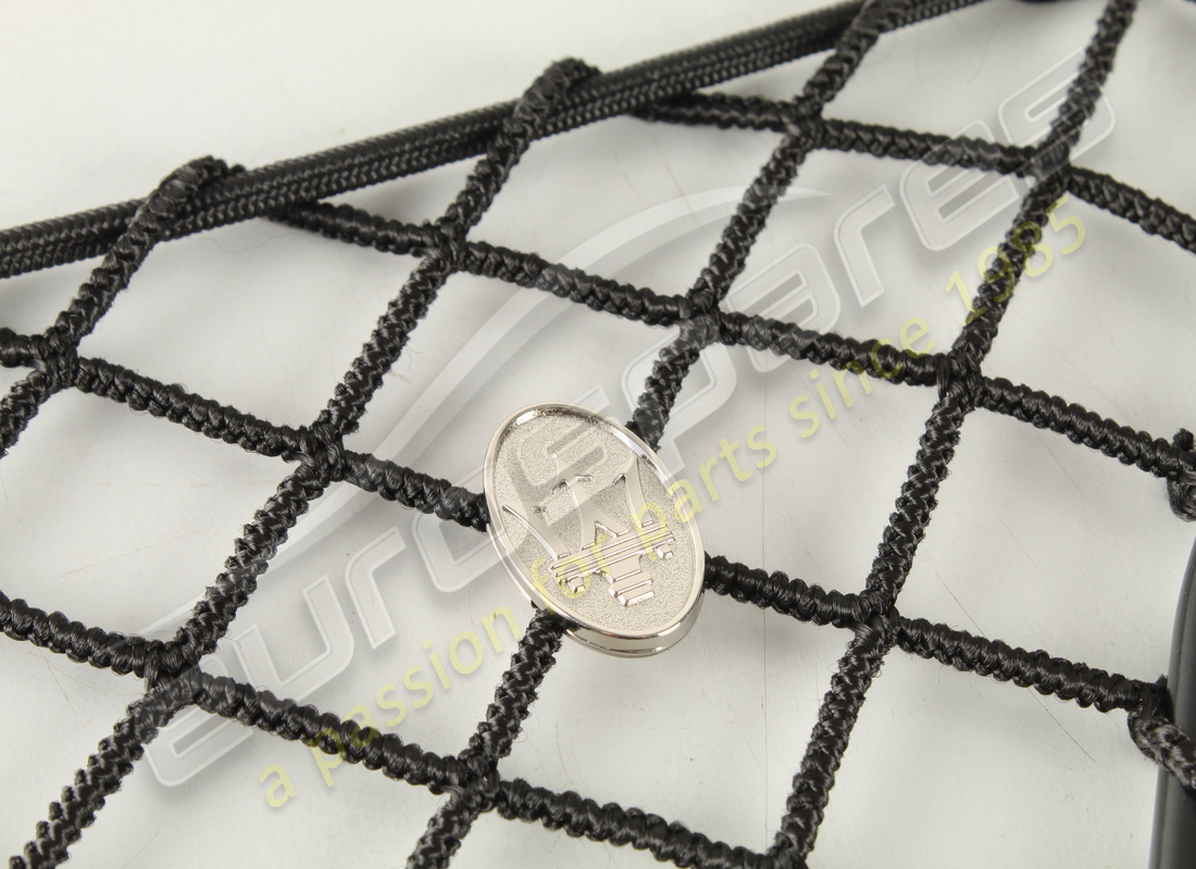 new maserati luggage compartment side net. part number 940000297 (2)