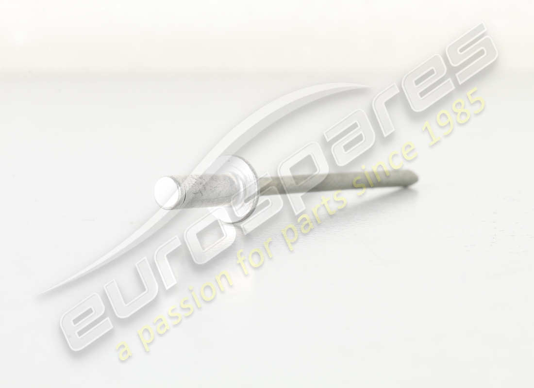 new maserati pop rivet. part number 14645597 (1)