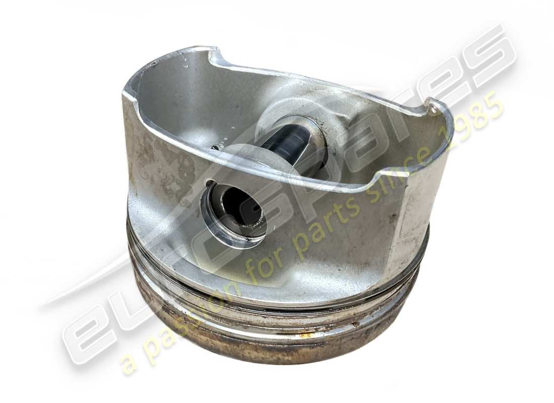 used ferrari piston with rings. part number 137980 (1)