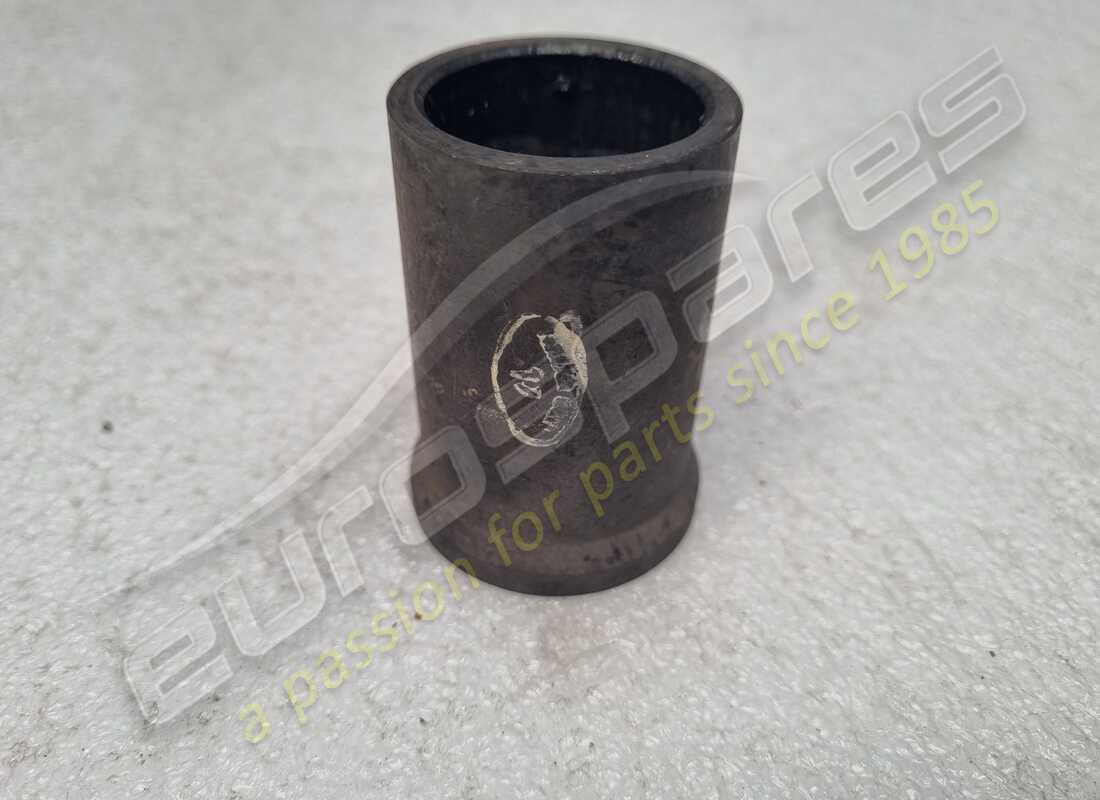 used ferrari spacer. part number 106129 (3)