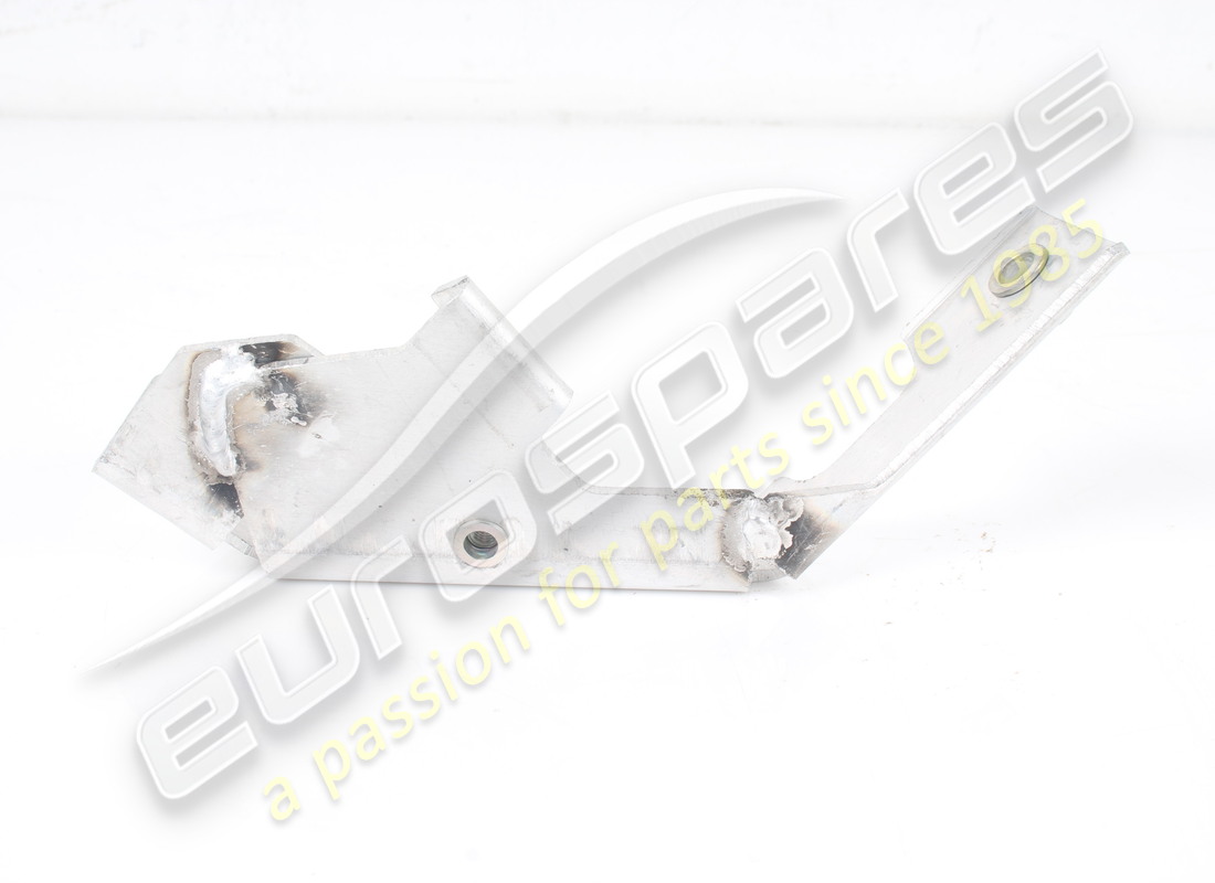 USED FERRARI LH TUBE FASTENER BRACKET. PART NUMBER 83216400 (3) used ferrari lh tube fastener bracket. part number 83216400 (3)