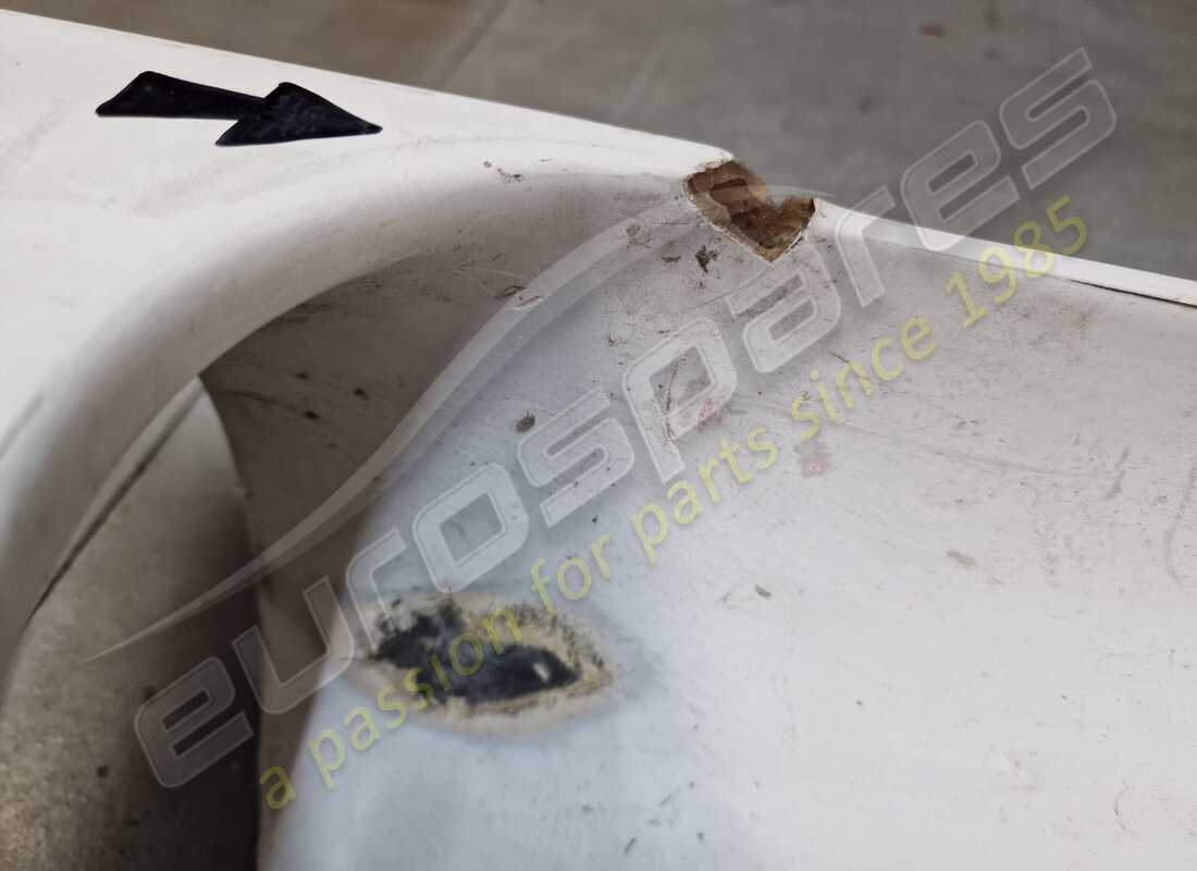 new (other) ferrari rh under door covering. part number 67361010 (3)