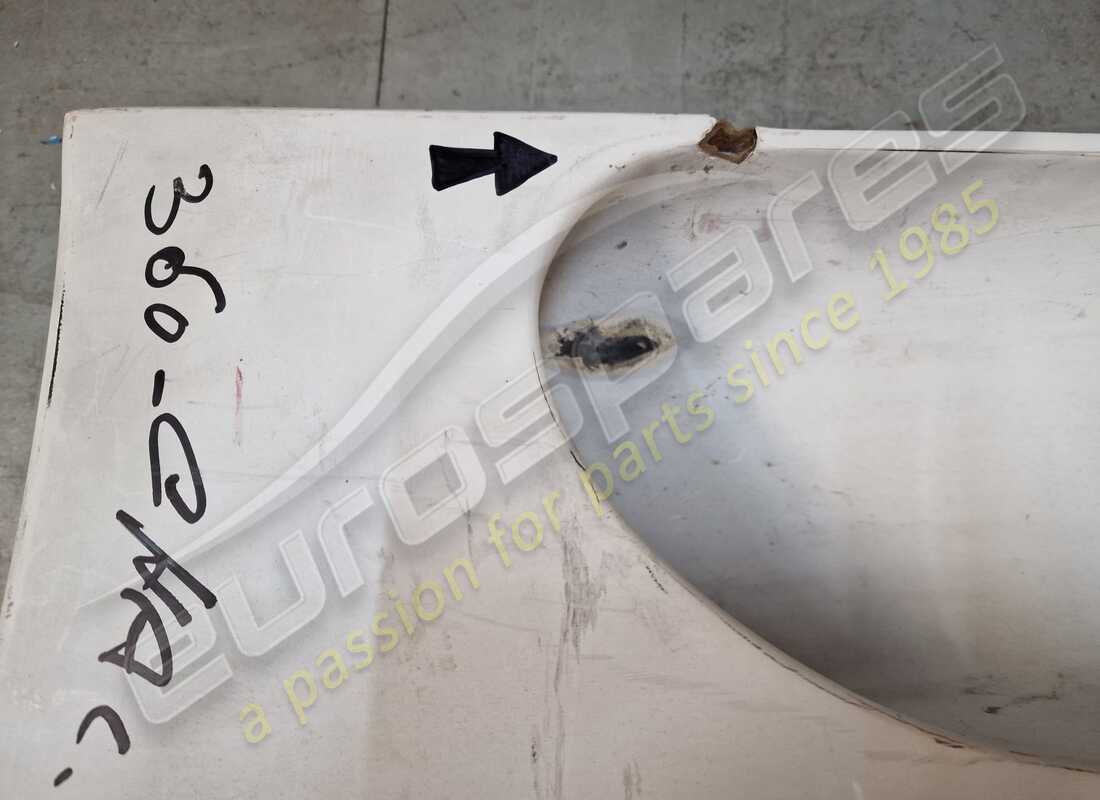 new (other) ferrari rh under door covering. part number 67361010 (2)