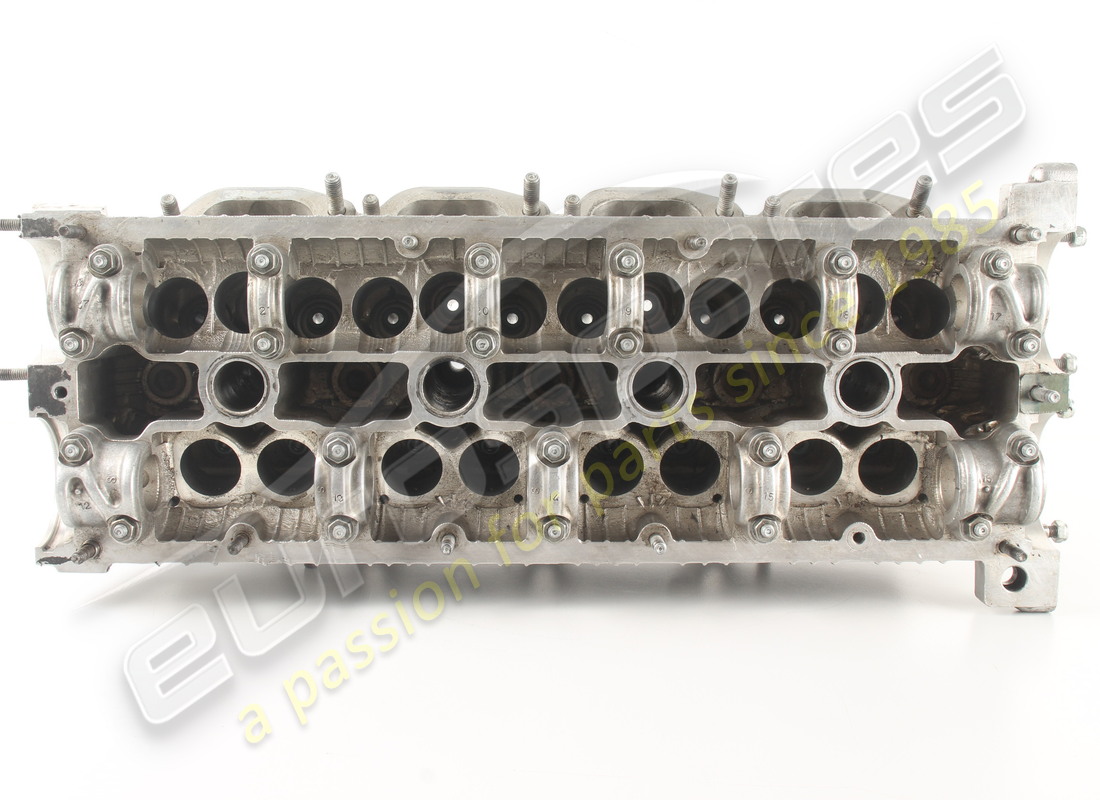 used ferrari rh cylinder head. part number 154014 (7)