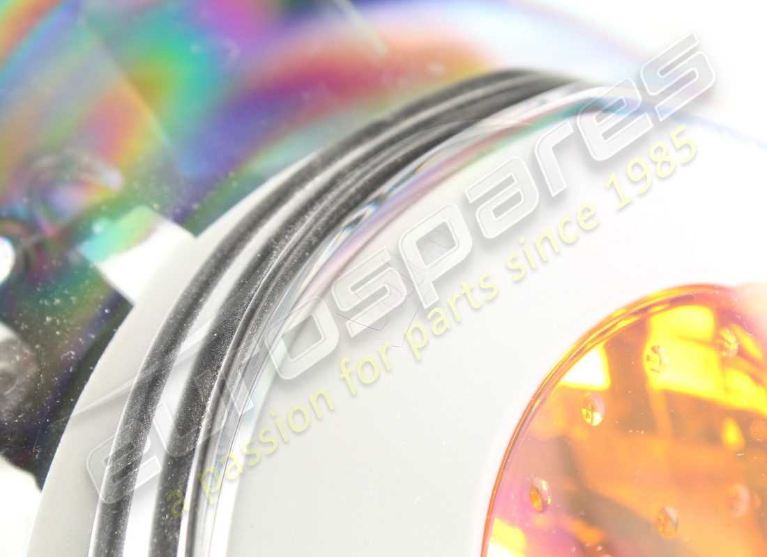 NEW FERRARI LH HEADLIGHT LOW/HIGH BEAM. PART NUMBER 204720 (2) new ferrari lh headlight low/high beam. part number 204720 (2)