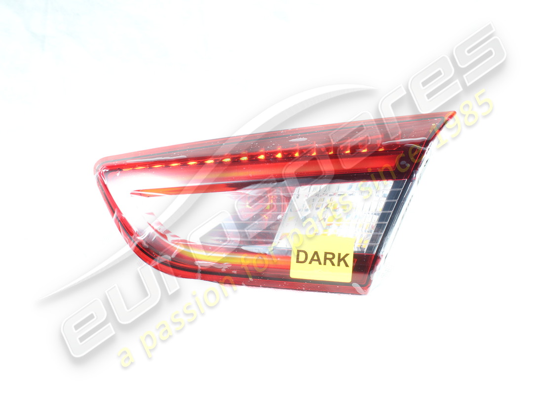 new maserati rear rh mobile tail light. part number 670106747 (1)