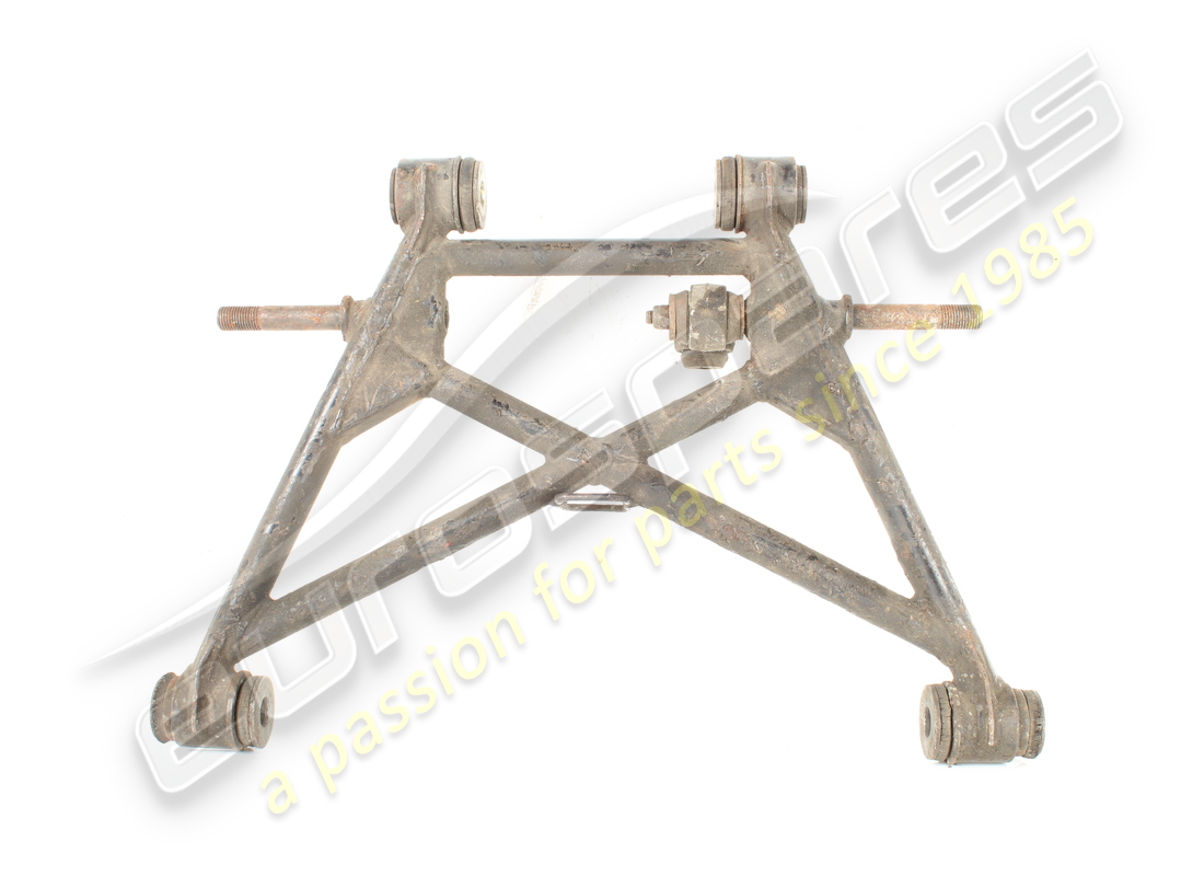 USED Ferrari REAR LOWER LEVER . PART NUMBER 124304 (1) USED Ferrari REAR LOWER LEVER . PART NUMBER 124304 (1)