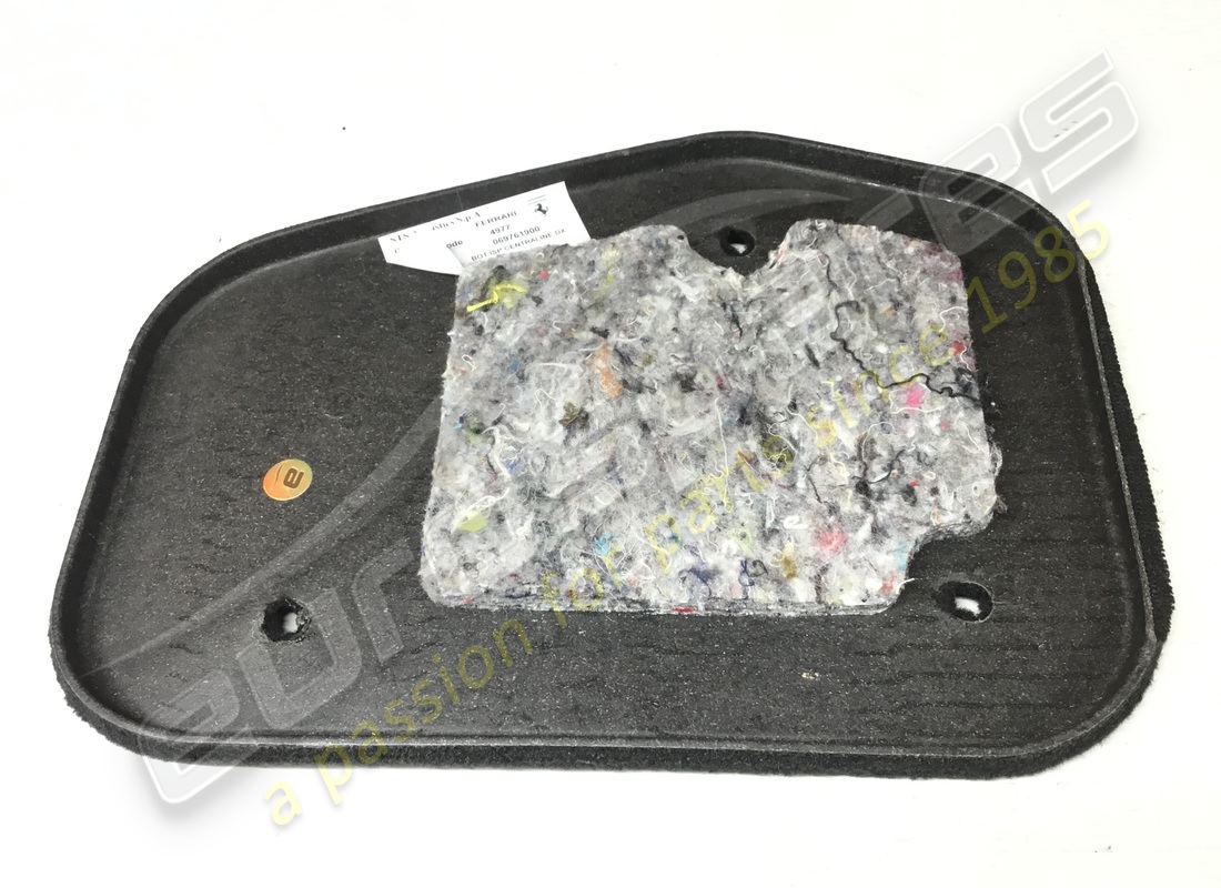 used ferrari rh inspection panel. part number 69761900 (2)
