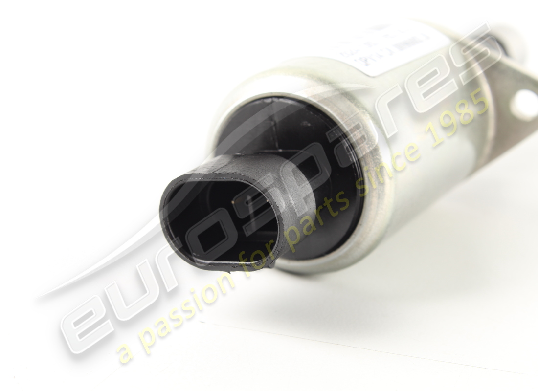 NEW LAMBORGHINI CONNECTING PIECE. PART NUMBER 086325297 (3) new lamborghini connecting piece. part number 086325297 (3)