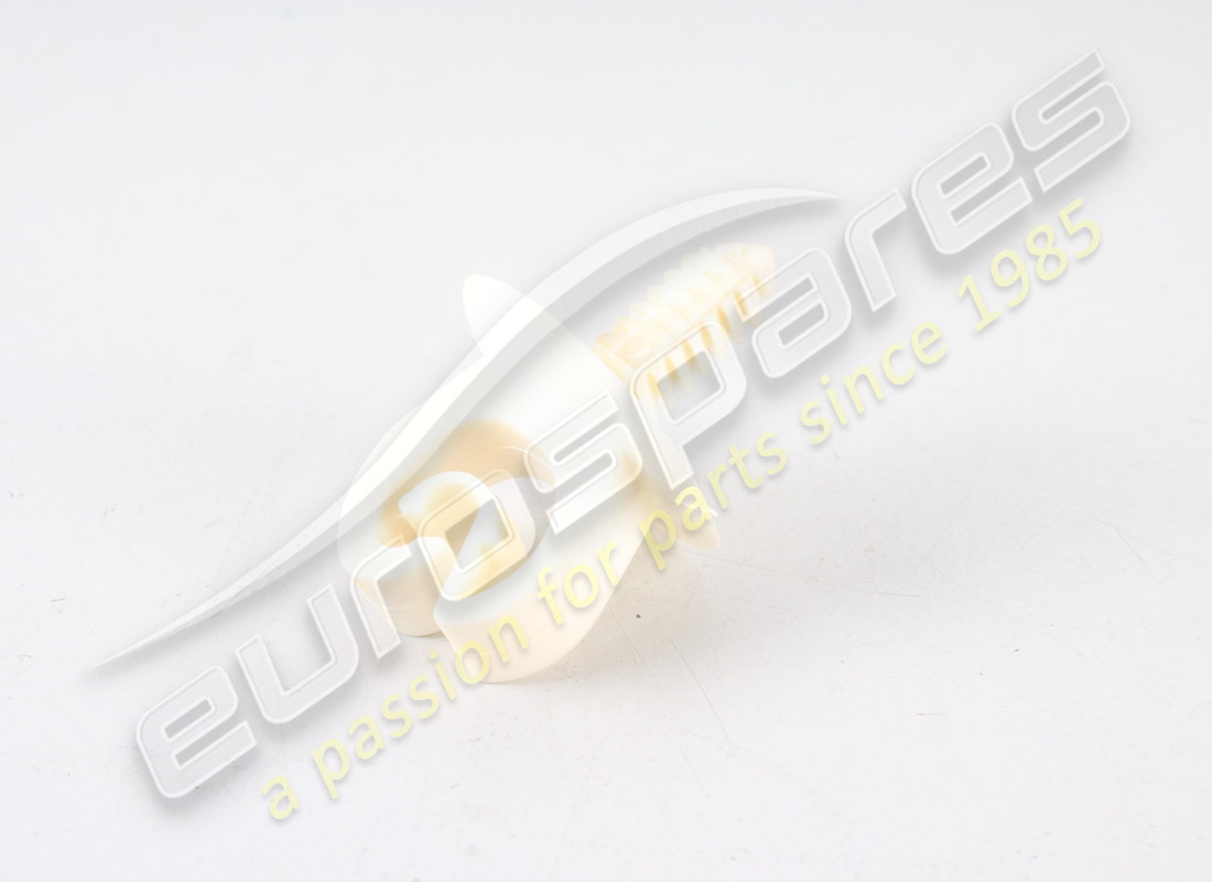 new maserati clip. part number 675000036 (1)