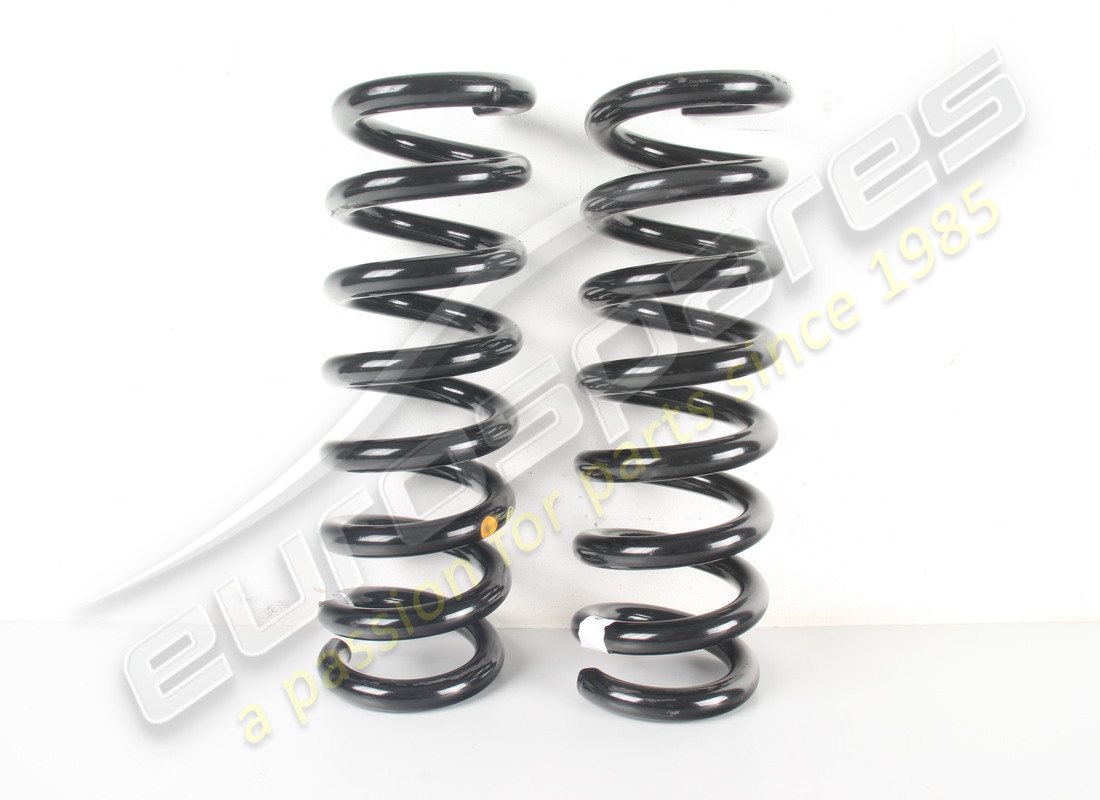new maserati rear spring kit. part number 673004656 (1)