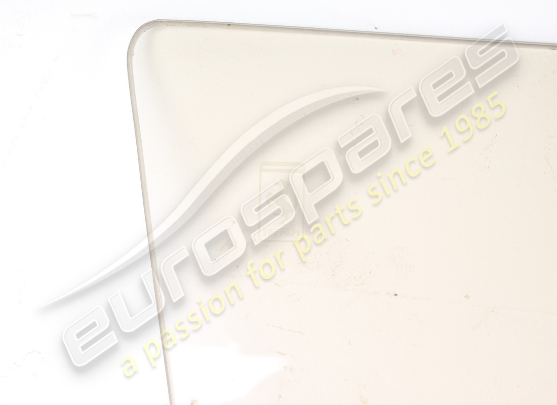 NEW FERRARI RH DOOR GLASS. PART NUMBER 61508900 (4) new ferrari rh door glass. part number 61508900 (4)