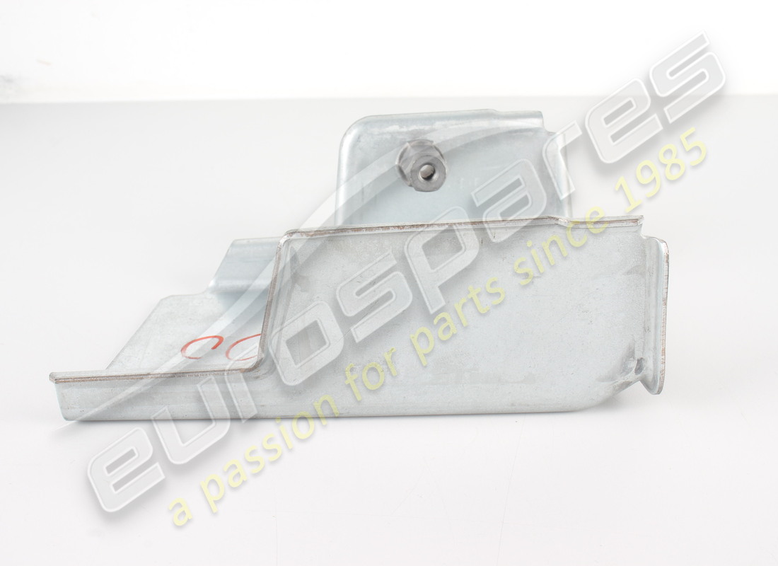 new maserati rh reinforcement. part number 80700500 (2)