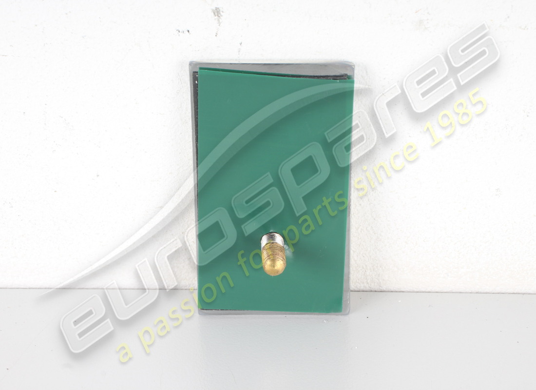 new eurospares ferrari front nose badge. part number 62673100 (2)