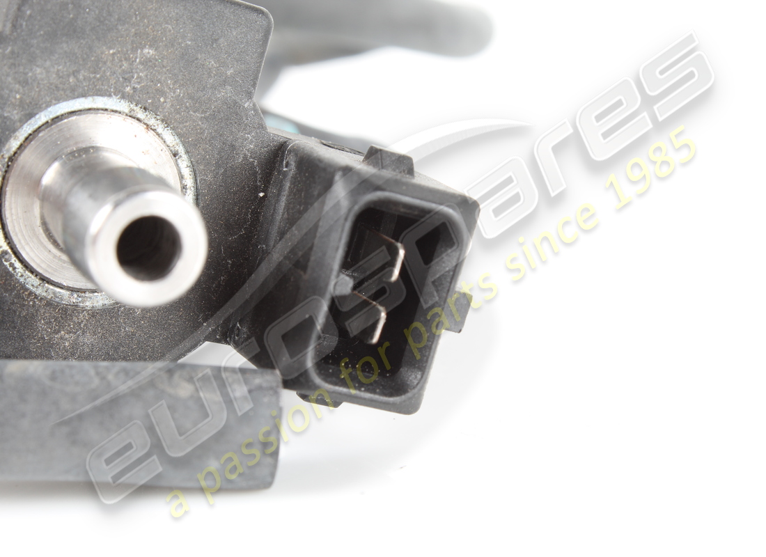 used ferrari solenoid valve. part number 306956 (3)
