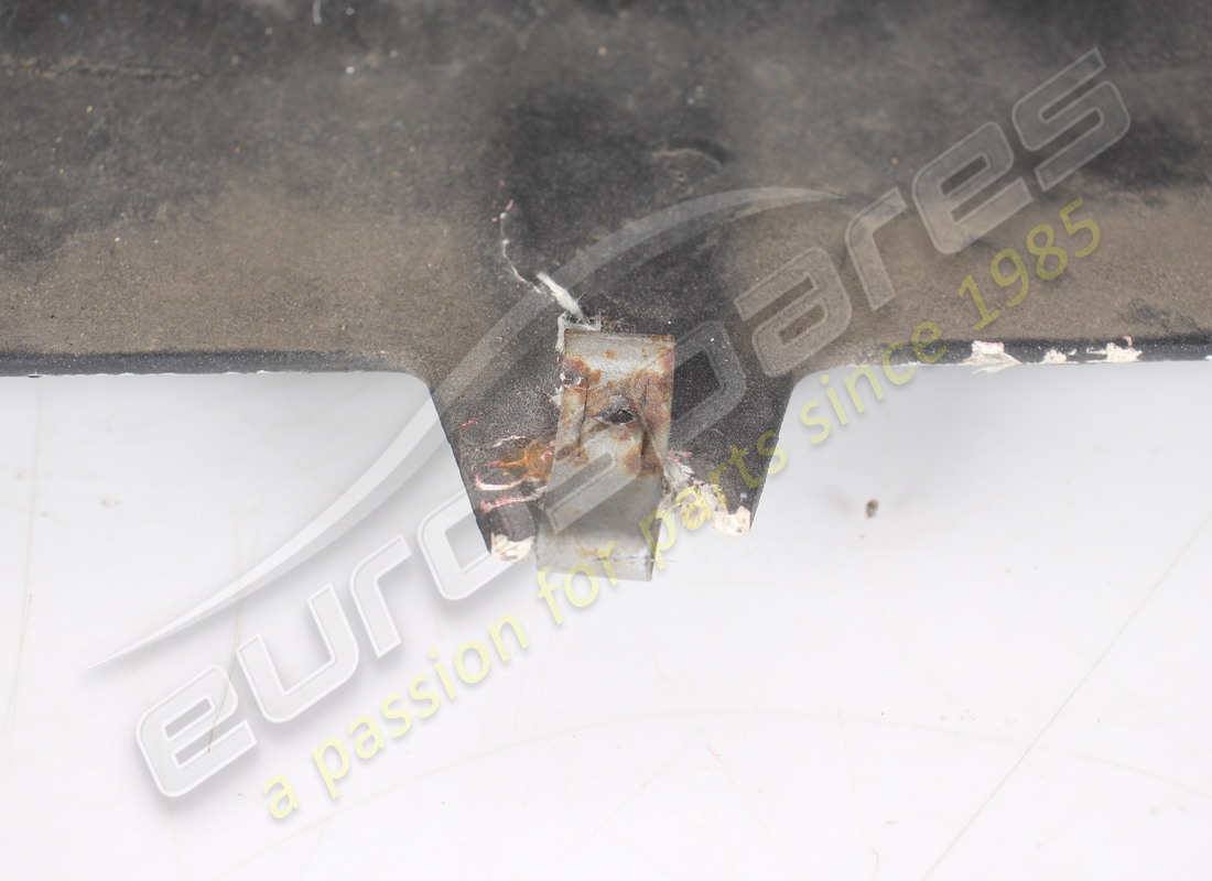 USED FERRARI FRONT BUMPER. PART NUMBER 64861610 (17) used ferrari front bumper. part number 64861610 (17)