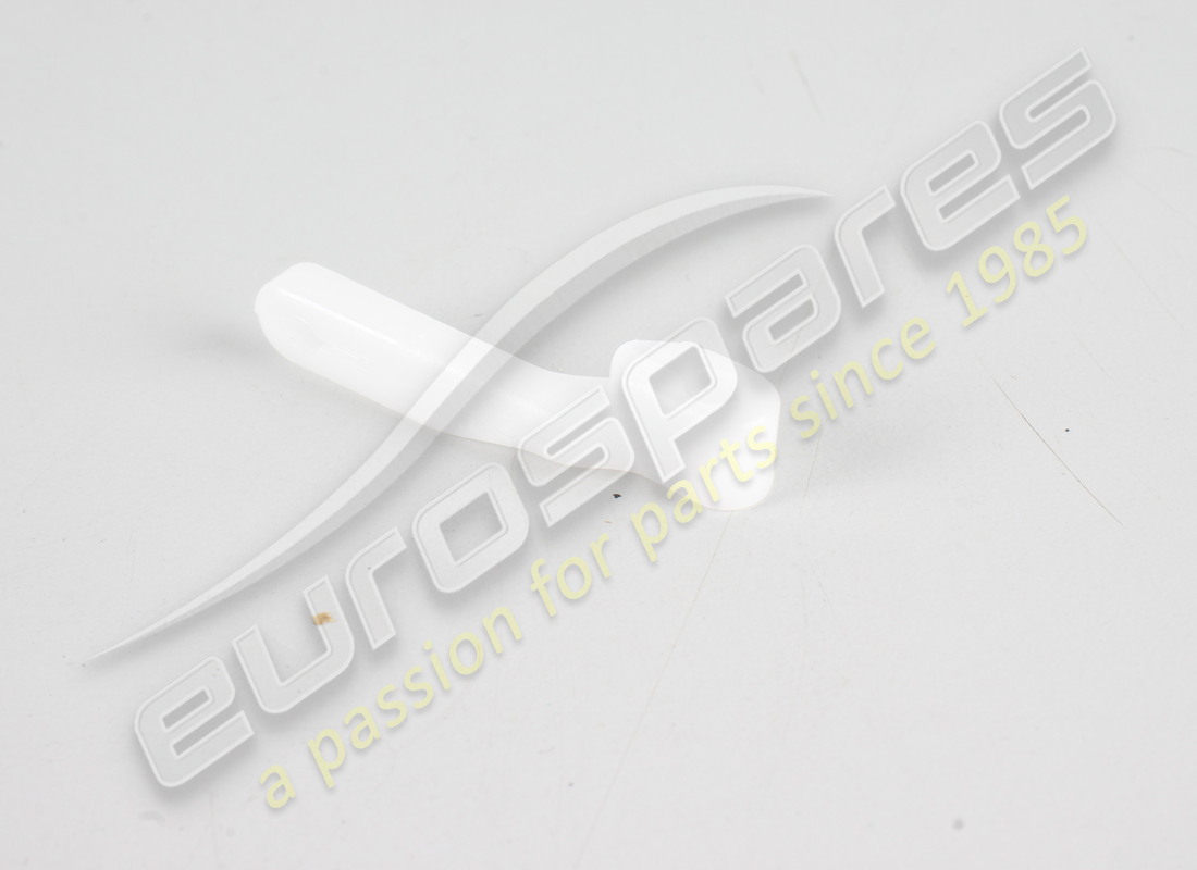 new porsche connecting piece. part number 477837506a (1)