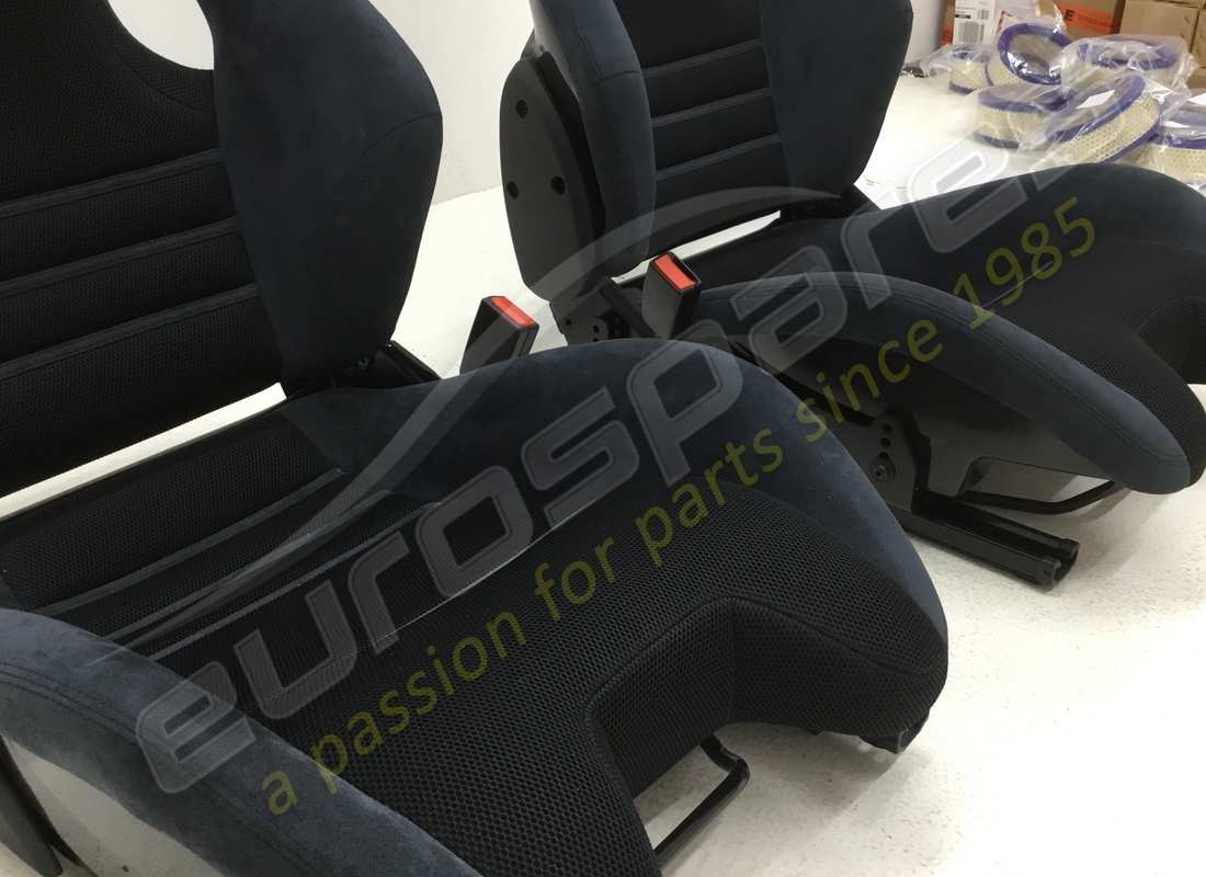 new ferrari pair carbon racing seats complete. part number 868504000 (3)