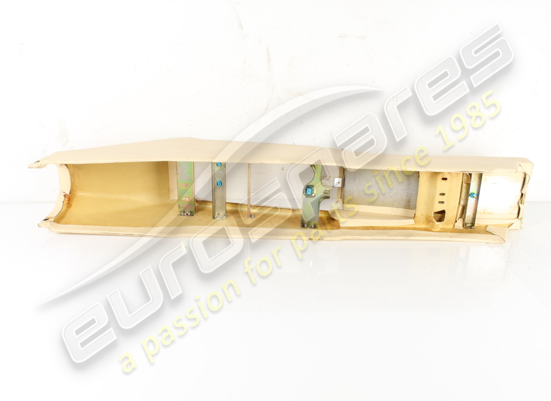 used ferrari rhd console in cream vm3997. part number 65450204 (11)