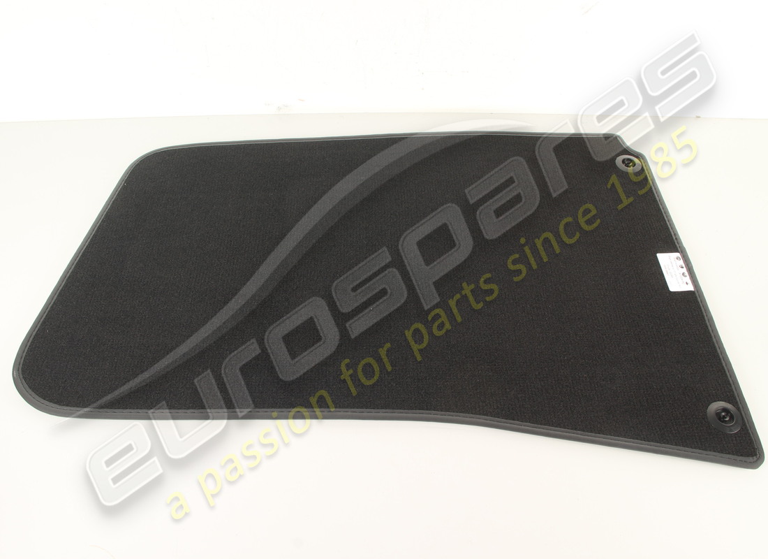 new maserati mats kit+fasteners nero. part number 673004162 (3)