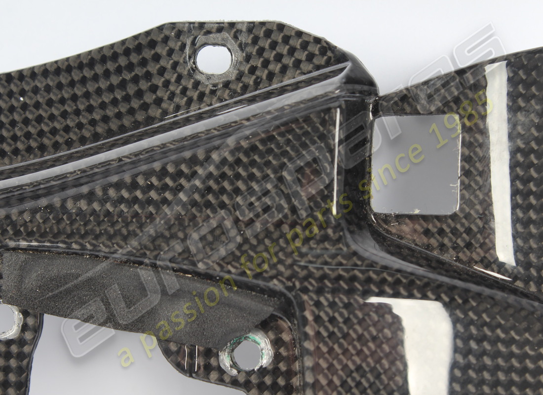 used ferrari rear centre console bridge s. part number 86297300 (4)