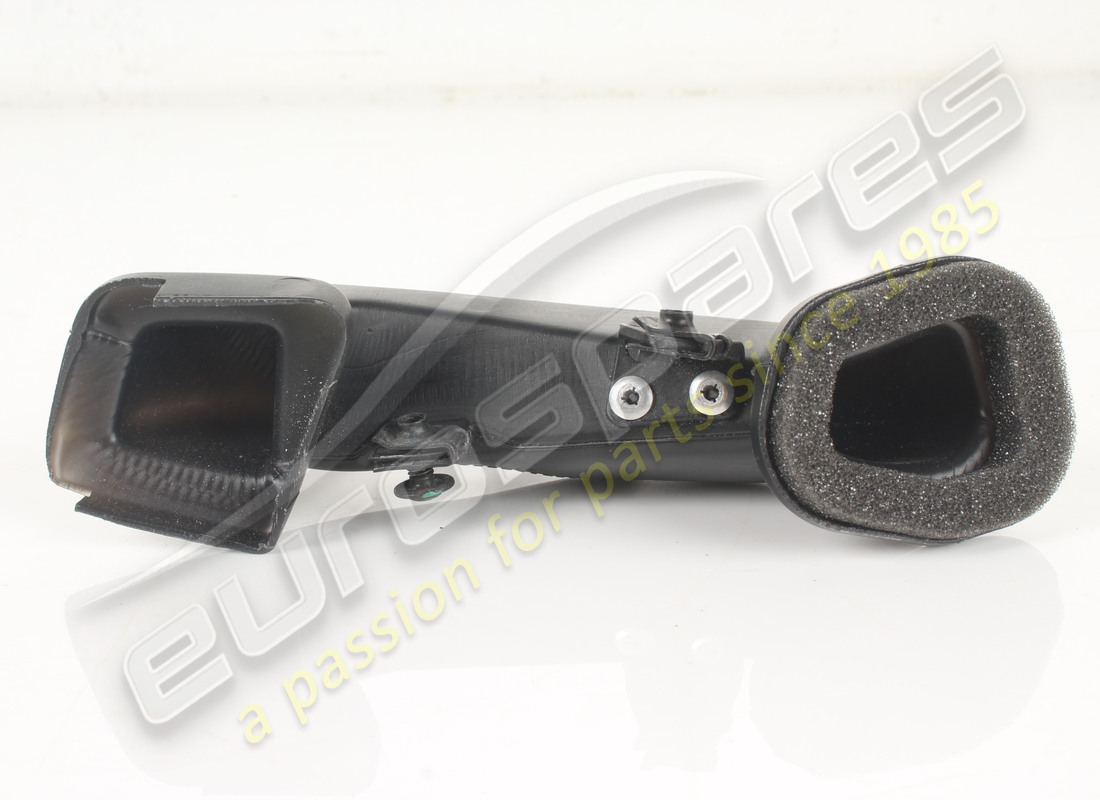 used ferrari rh lateral air duct. part number 82809300 (1)