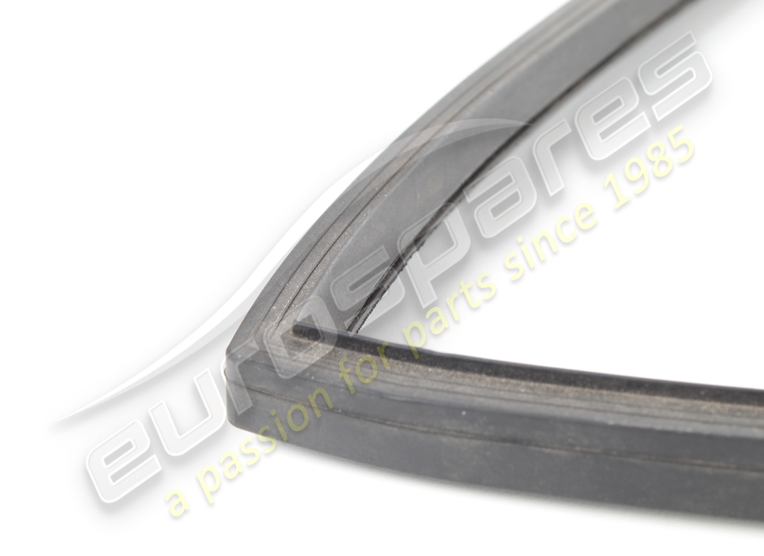 new ferrari rear quarter light rubber. part number 40023905 (2)