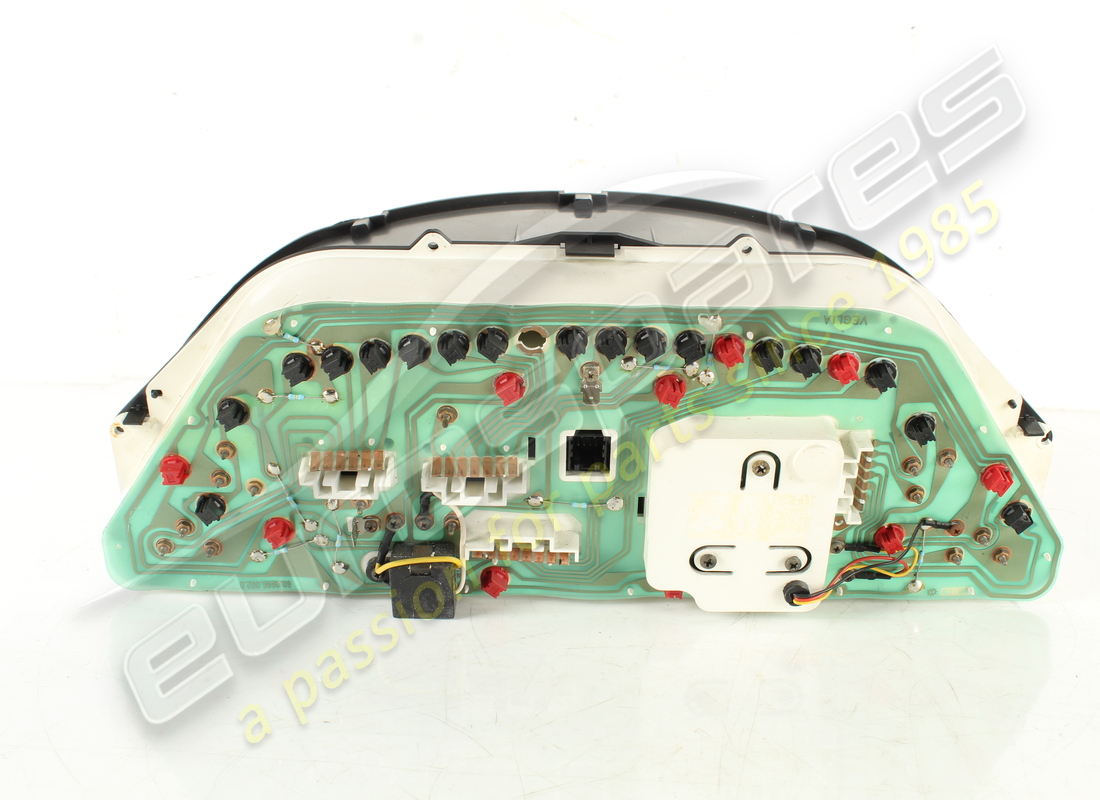 used maserati instrum. assembly lh drive v6v8. part number 373680100 (2)