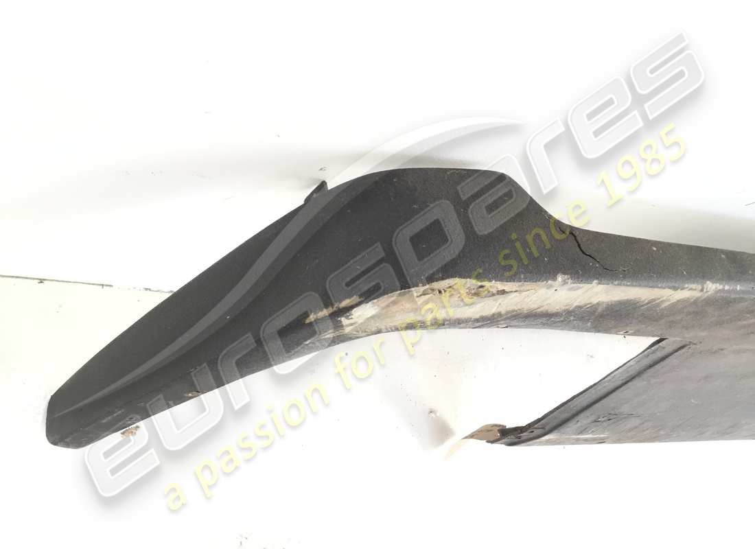 used ferrari spoiler. part number 61777900 (4)