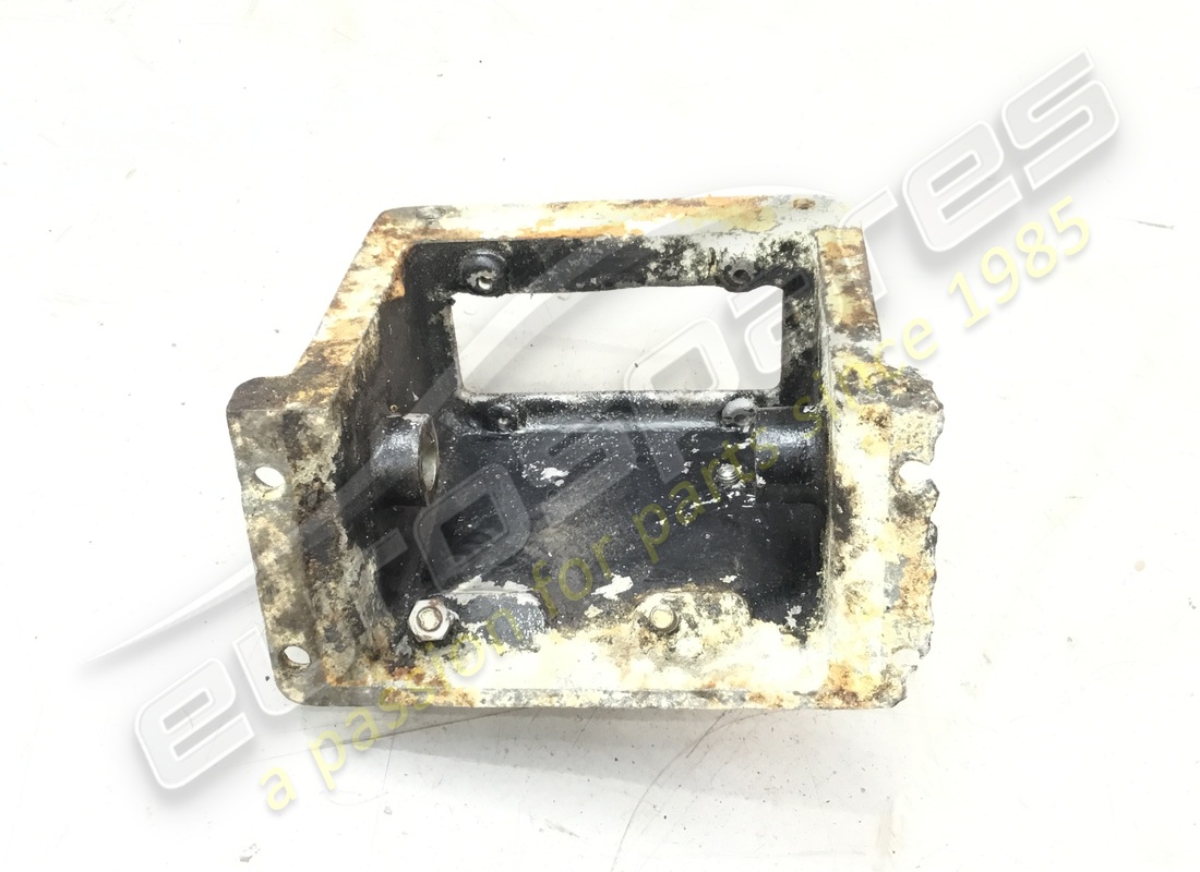 DAMAGED Lamborghini Lamborghini PART 004204461 . PART NUMBER 004204461 (1)