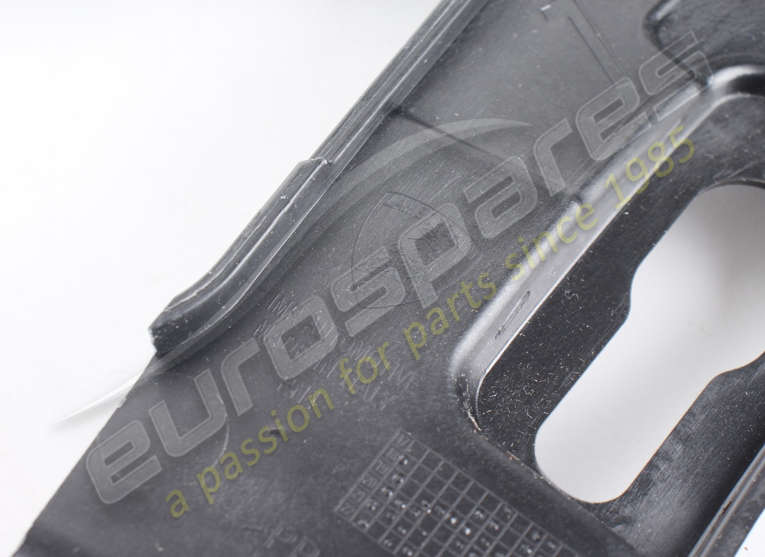 new lamborghini guide. part number 4ml807454a (5)