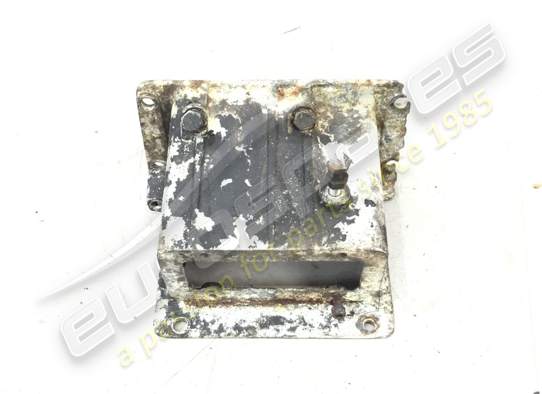 damaged lamborghini lamborghini part 004204461. part number 004204461 (2)