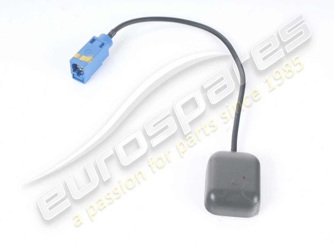 USED FERRARI GPS ANTENNA. PART NUMBER 278513 (2) used ferrari gps antenna. part number 278513 (2)
