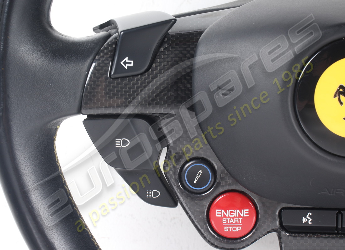 USED FERRARI COMPLETE STEERING WHEEL. PART NUMBER 337540 (4) used ferrari complete steering wheel. part number 337540 (4)