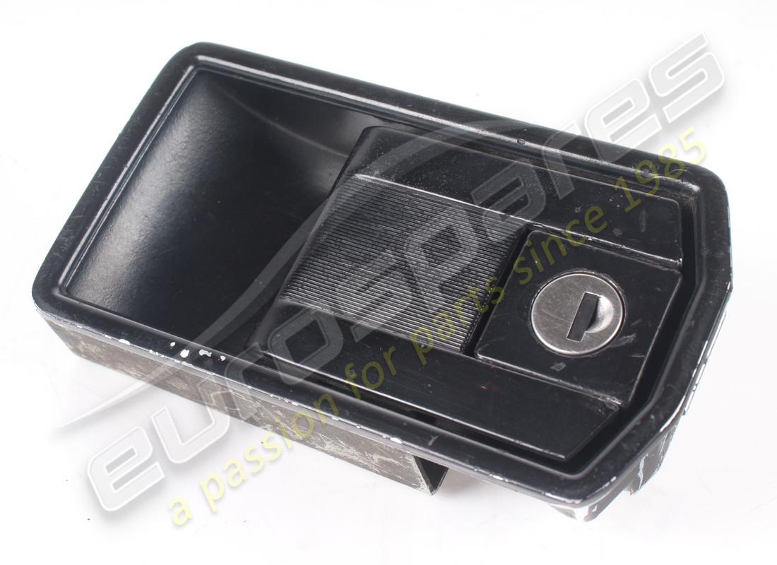 USED Ferrari RH DOOR HANDLE . PART NUMBER 40062507 (1)