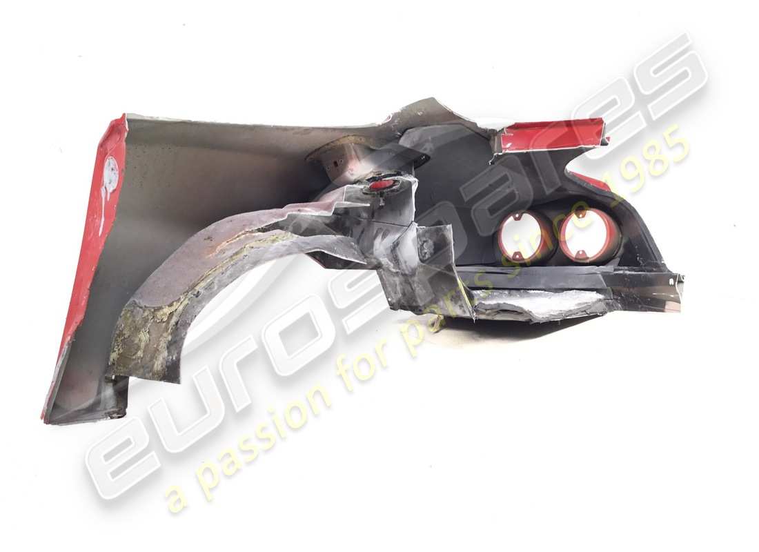 used ferrari rh rear wing panel. part number 64712100 (3)
