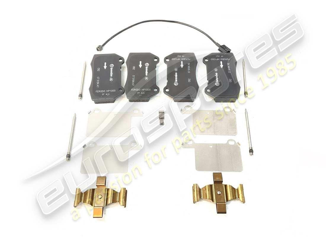 new maserati front brake pads set. part number 673012042 (2)