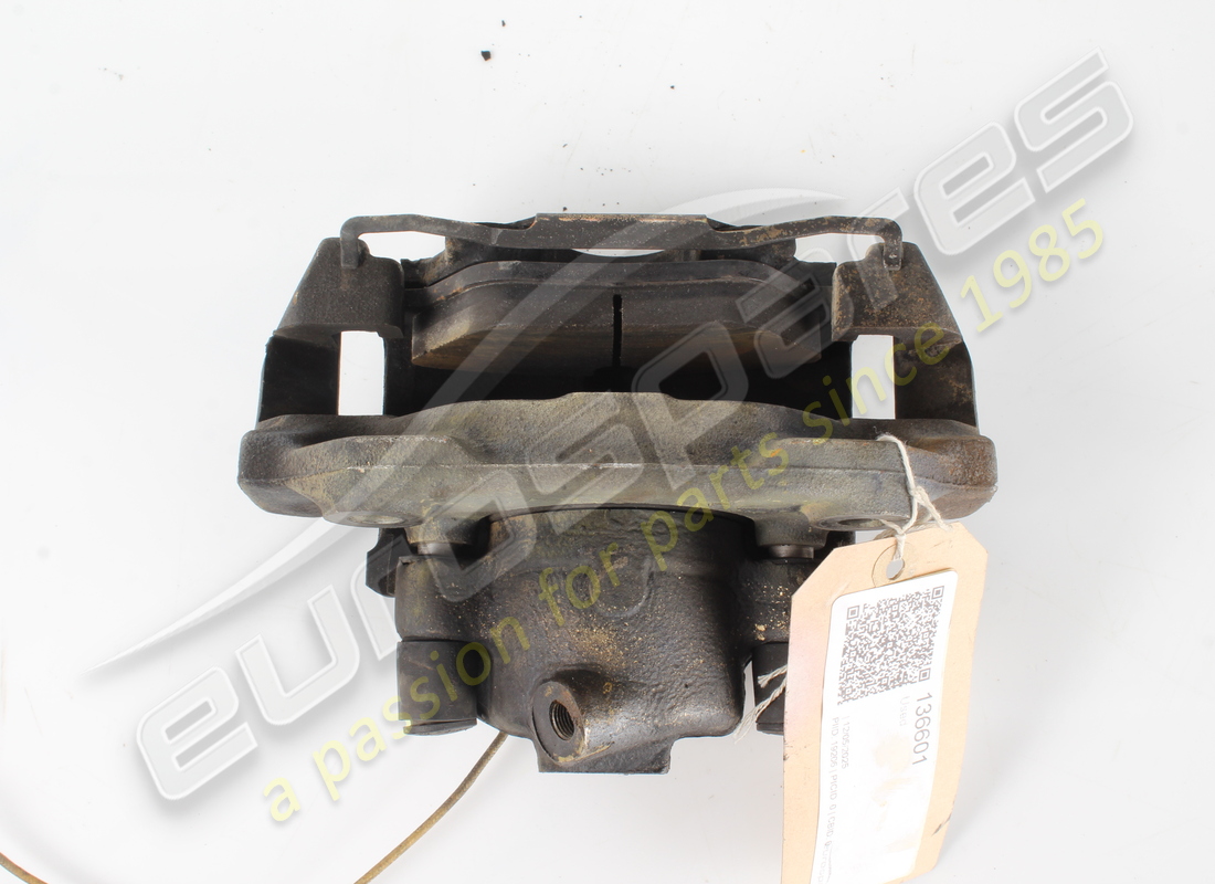 used ferrari lh front brake caliper. part number 136601 (2)