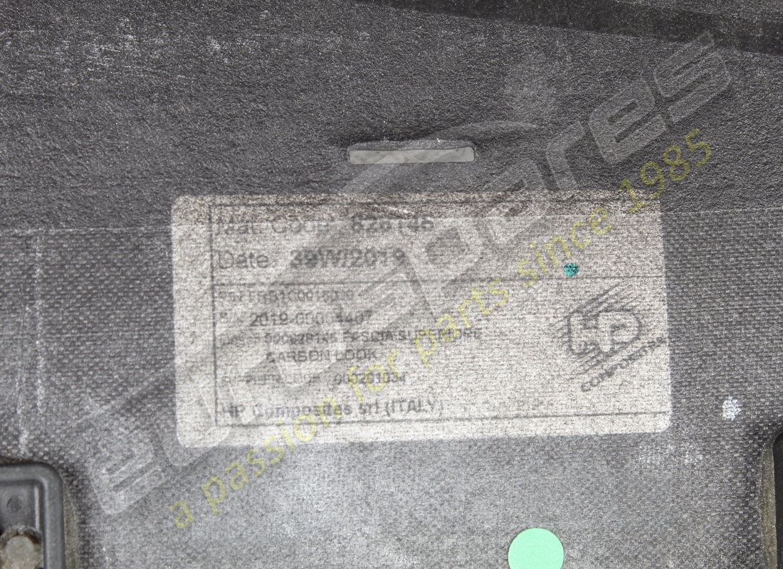 used ferrari carbon upper panel. part number 985827901 (8)