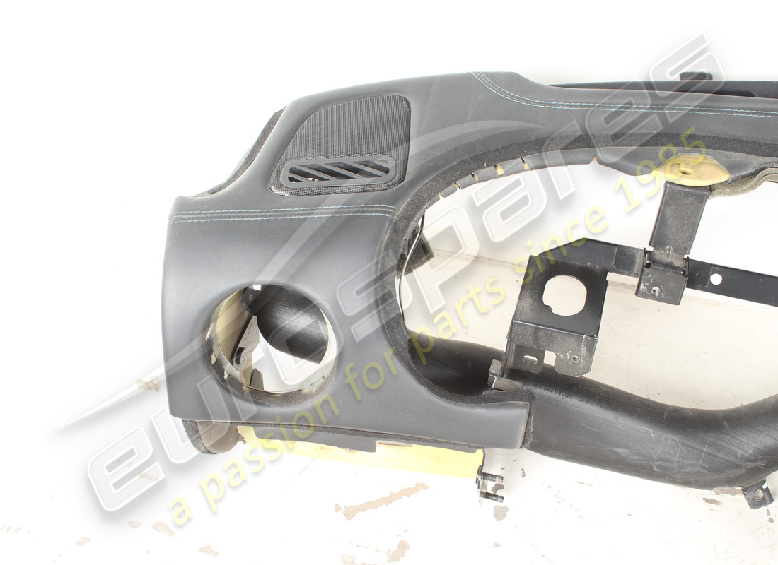 used ferrari dashboard with instruments black 8500. part number 66088000 (4)