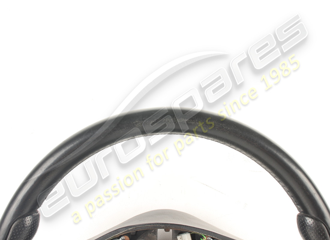 used maserati steering wheel black. part number 27328000 (2)