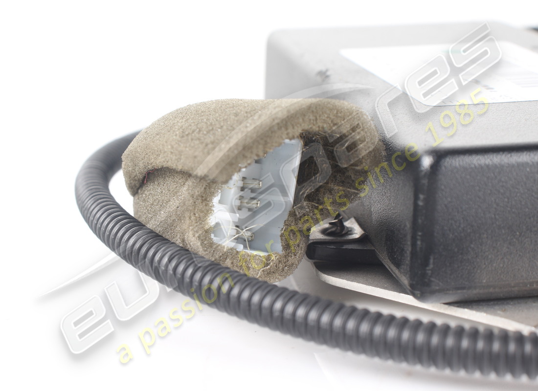 USED FERRARI STEERING COLUMN NODE. PART NUMBER 269726 (3) used ferrari steering column node. part number 269726 (3)