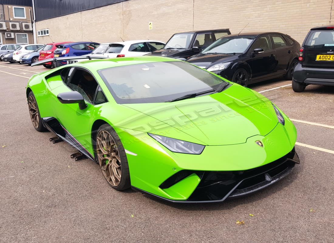 lamborghini performante coupe (2018) with 6,976 miles, being prepared for dismantling #7