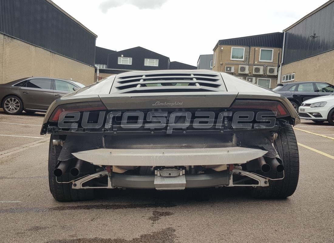 lamborghini lp610-4 coupe (2016) with 5,804 miles, being prepared for dismantling #4