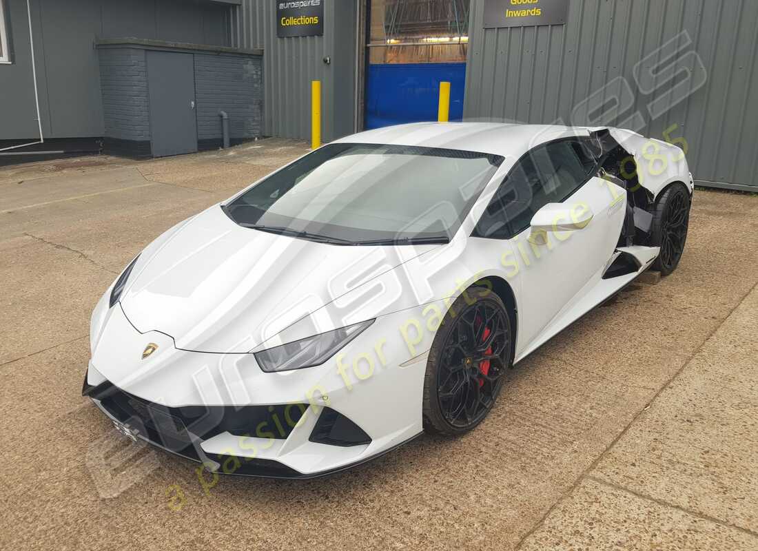 lamborghini 2020 (evo coupe) being prepared for dismantling at eurospares